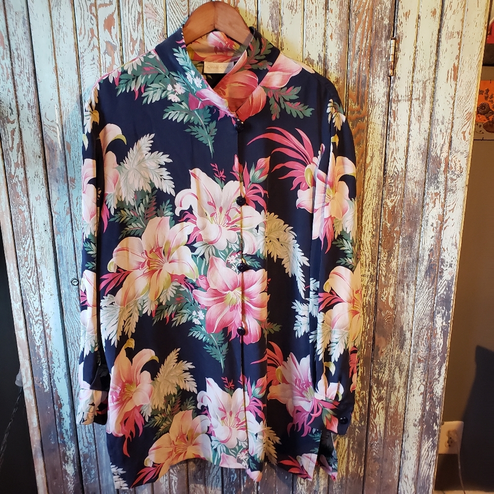 Dana Buchman 100% silk size 16
